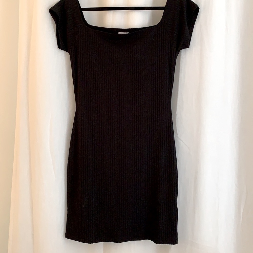 Ribbed RVCA Dress - Picture 3 of 5